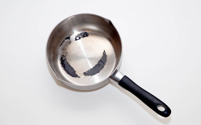焦げた鍋