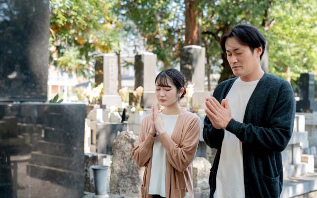 お墓参り